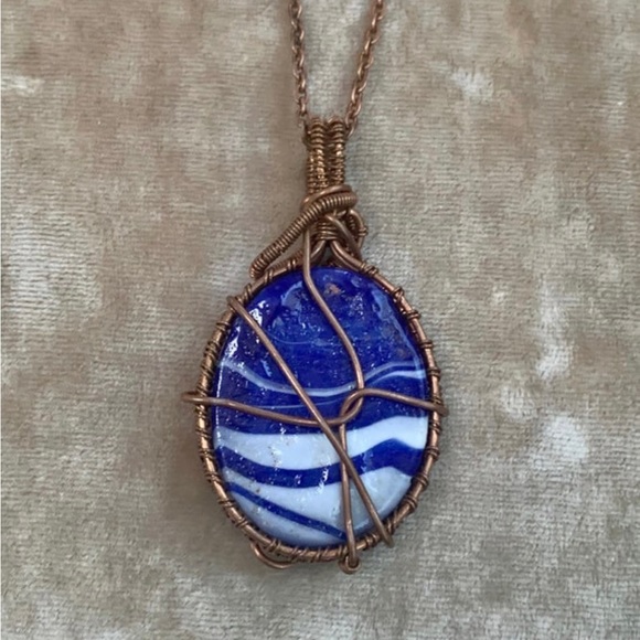 New! Hand Crafted Blue & White Botswana Copper Wrapped Pendant & Necklace - Picture 8 of 8